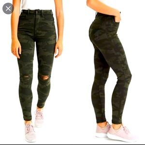 Camo high waist jegging: SUPER STRETCH: sz 10